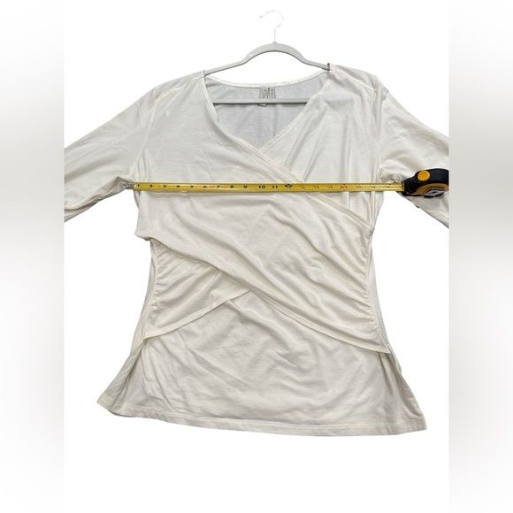 Sahalie Cream Wrap Blouse size XL 55% cotton - Picture 8 of 11